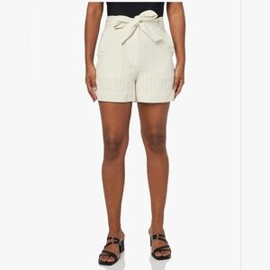 Club Monaco Women's Belted Linen Blend Short #1174